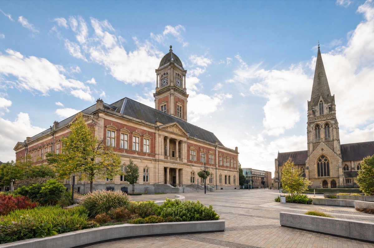 Commercial washroom services in Luton